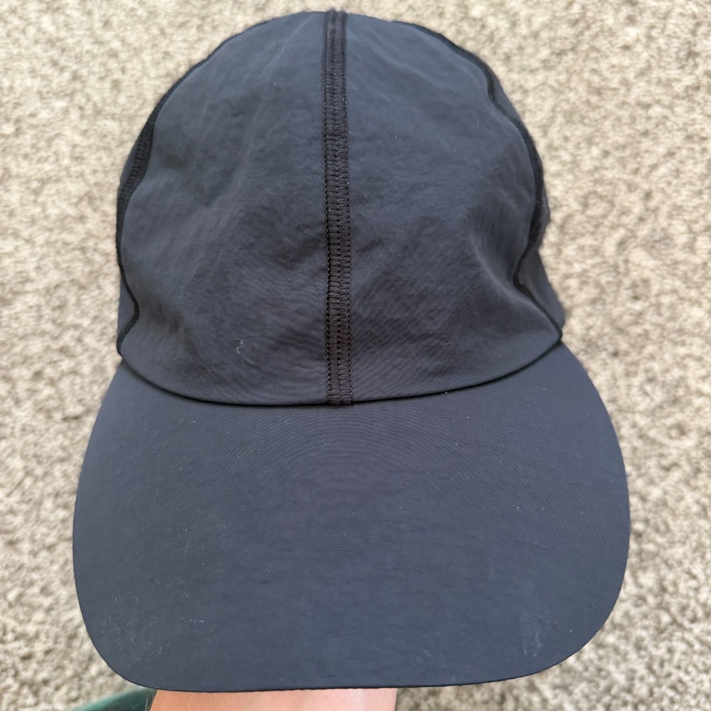 Lululemon Hat Cap Strap Back One Size Womens Black Baseball Running Athletic